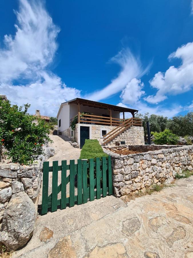 Kuca Za Odmor Buba, Otok Zut Villa Pristanisce Ngoại thất bức ảnh