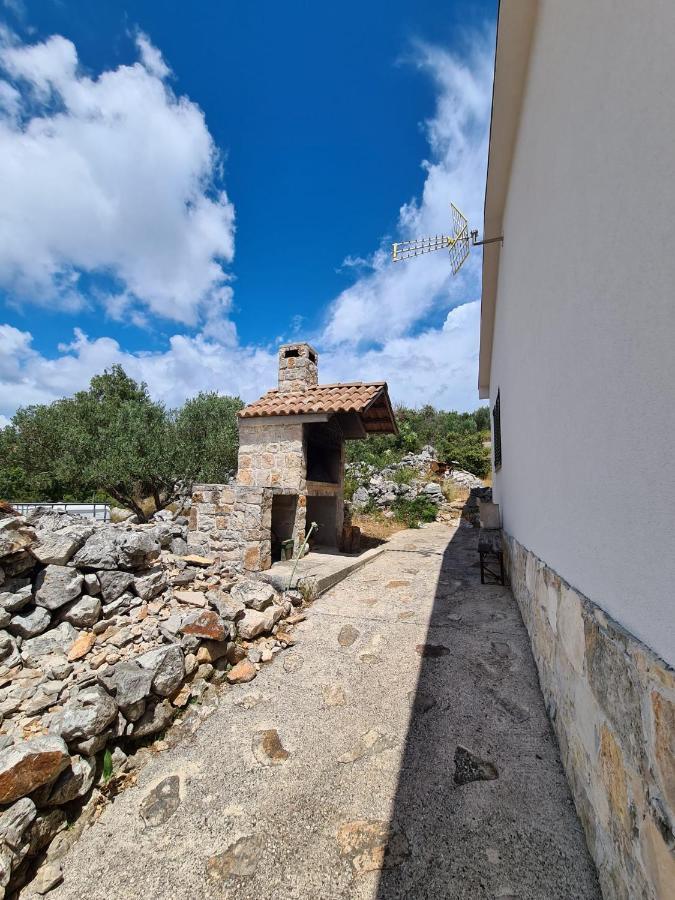 Kuca Za Odmor Buba, Otok Zut Villa Pristanisce Ngoại thất bức ảnh